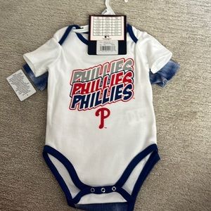 Phillies gear 6-9 month